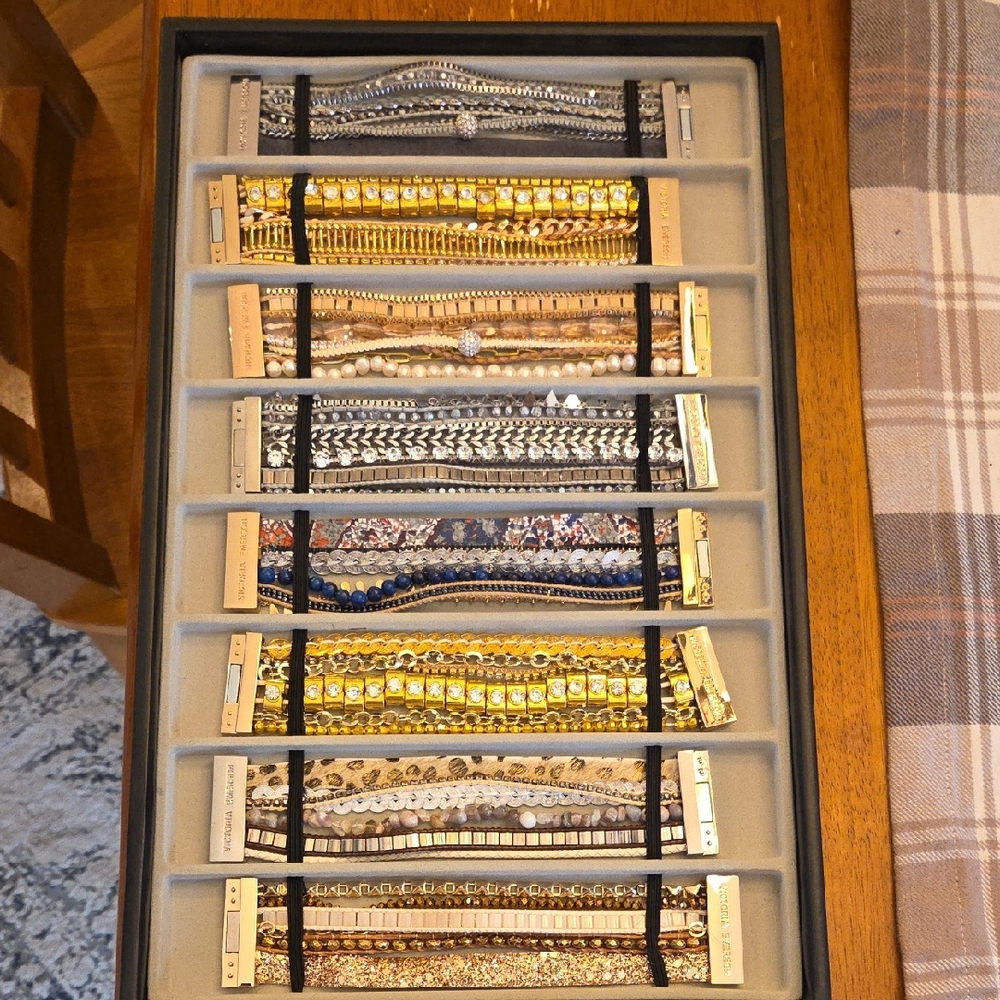 Victoria Emerson Magnetic Bracelet Collection w/Display Case